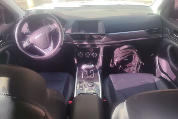 Used Haval H6 2018 Blue Label Sport Edition 1.5T Automatic Two-Wheel Drive Elite Model Center Console