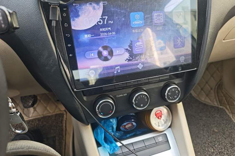 Used Skoda Octavia 2015 1.6L Manual Yijie Edition