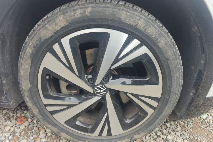 Used Volkswagen ID.6 CROZZ 2021 Long-Range PURE+ Edition
