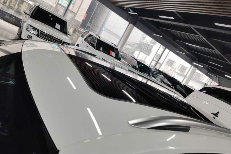 Used Volkswagen Tiguan L 2022 330TSI Automatic Two-Wheel Drive R-Line Enhanced Edition Roof