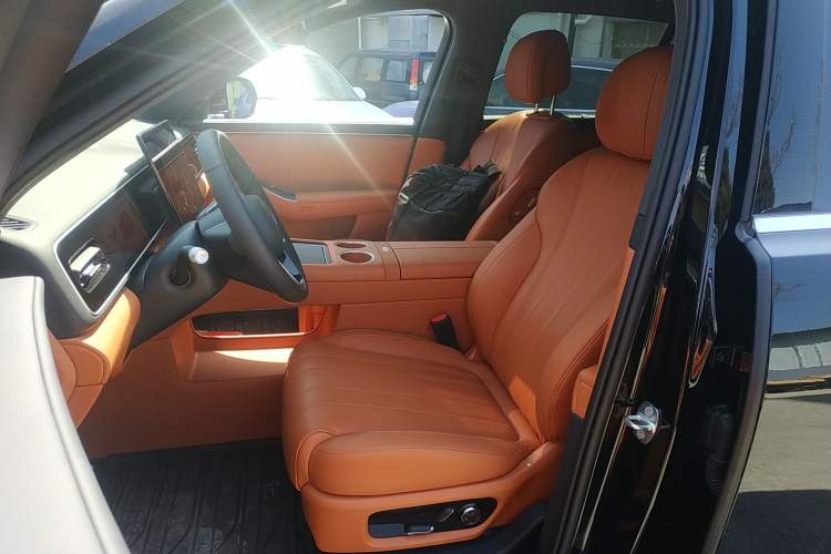 Used Hima AITO M7 2026 Model Range-Extending Max All-Wheel Drive 5-Seater Version
