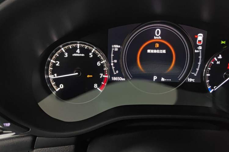 Used Mazda 3 Axela 2023 2.0L Automatic Zhiya Edition Odometer Close Up