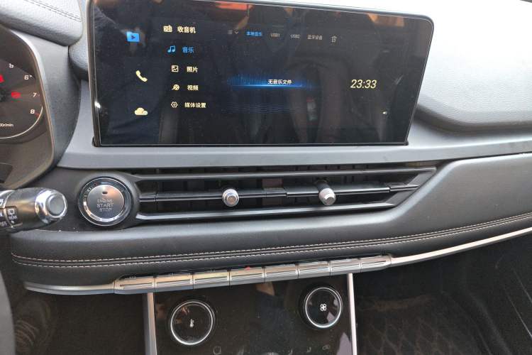 Used Chery Tiggo 8 2020 1.5 TCI Manual Special Edition 5 Seats