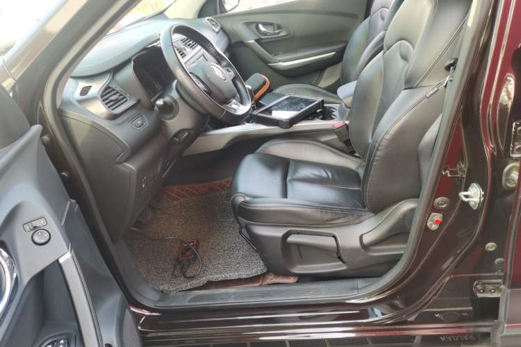 Used Renault Kadjar 2017 2.0L Two-Wheel-Drive Leading Edition