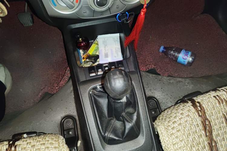 Used Chevrolet Sail 2013 Sedan 1.2L Manual Fashionable Happiness Edition
