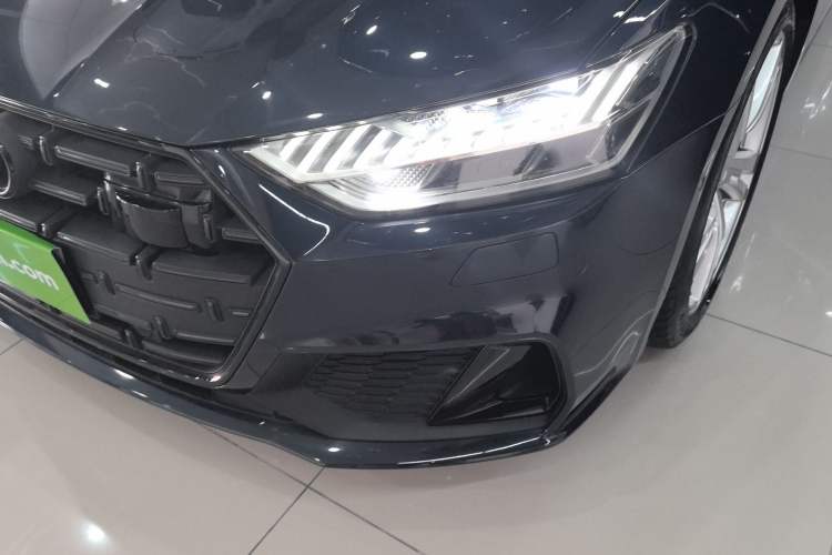 Used Audi A7L 2024 45TFSI quattro S-line Visionary Edition Flow Crystal Package