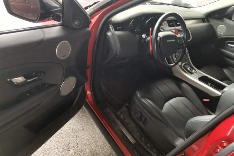 Used Land Rover Range Evoque 2018 240 PS SE Smart Brilliance Edition