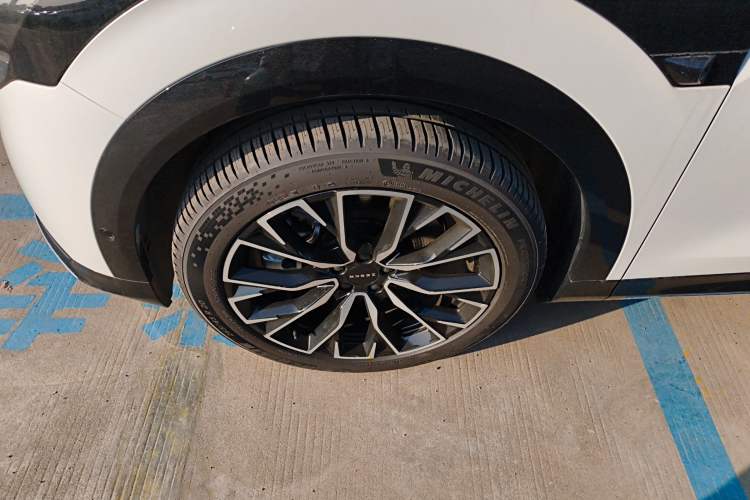 Used Zeekr 7X 2025 75 kWh Rear-Wheel Drive Intelligent Driving Version