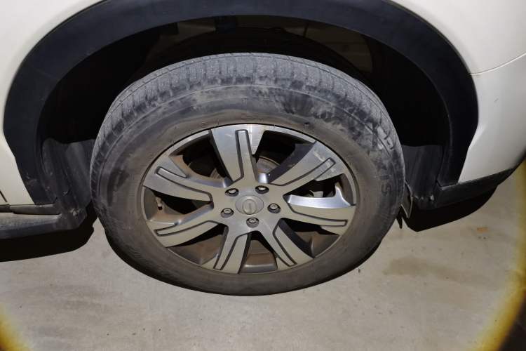 Used GAC Trumpchi GS7 2017 320T Two-Wheel-Drive Luxury Smart Connectivity Model
