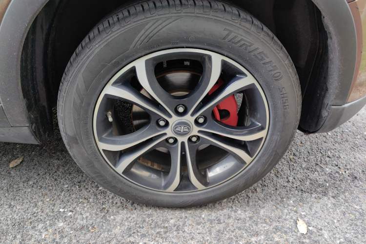 Used FAW Senya R7 2017 1.6L Automatic Prestige Model
