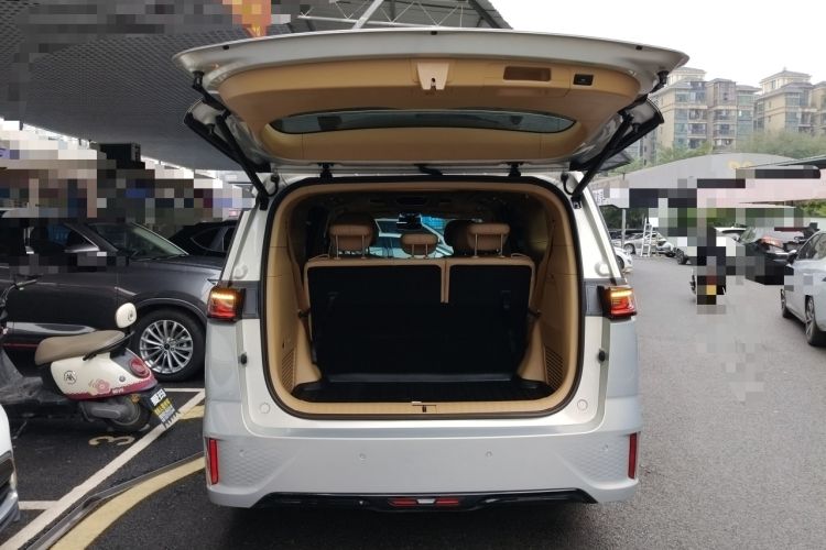 Used VOYAH Dream 2022 Low-Carbon Edition Plus Intelligent Driving Package