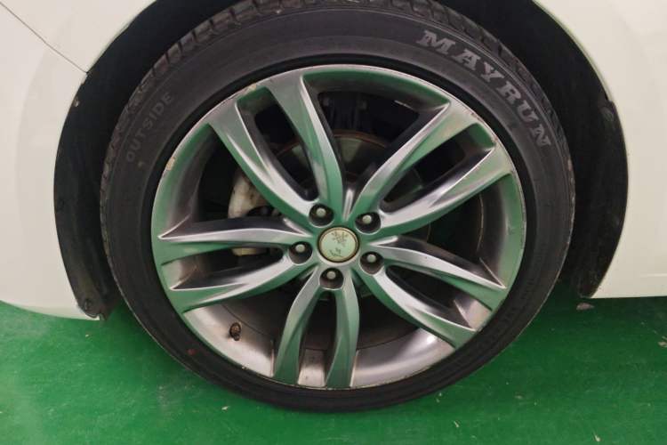 Used Hongqi H5 2018 30TD Smart Connect Dynamic Edition
