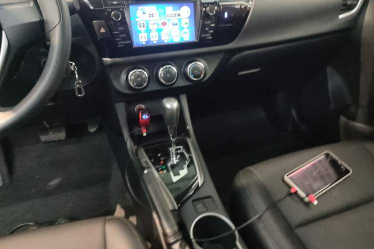 Used Toyota Levin 2015 1.6G CVT Orange Limited Edition
