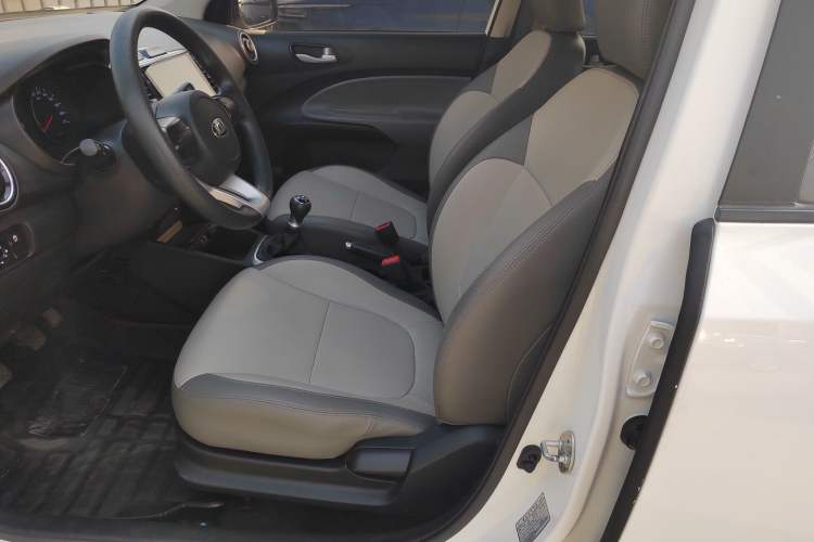 Used Kia Pegas 2017 1.4L Manual Value Edition
