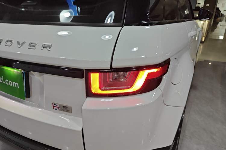 Used Land Rover Range Evoque 2016 2.0T SE PLUS Smart Enjoyment Edition Right Rear Taillight