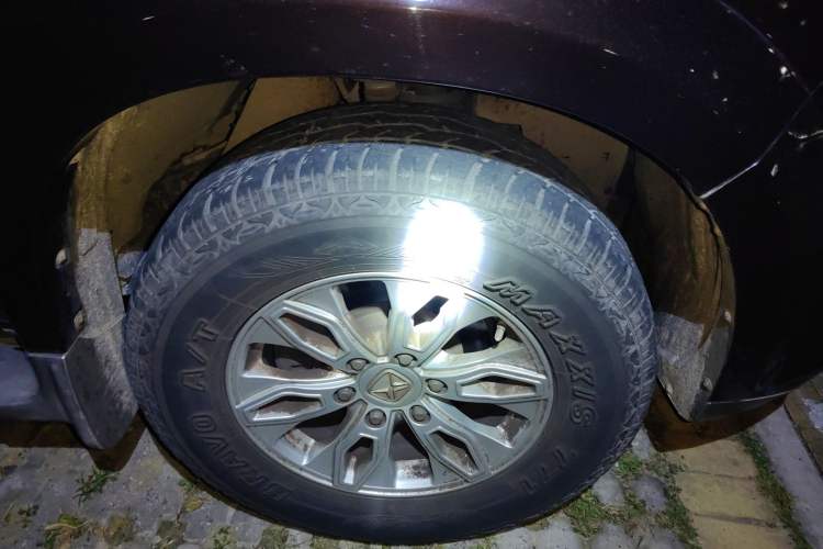 Used JMC Yusheng S350 2016 2.0T Automatic All-Wheel Drive Gasoline Ultra-Luxury 5-Seater