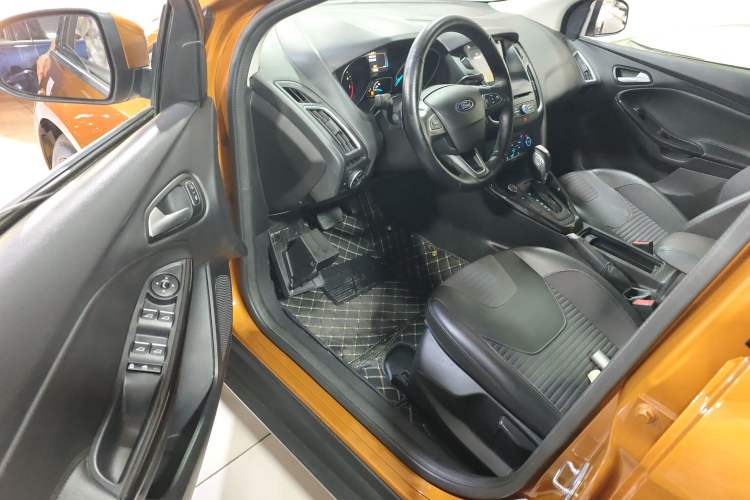 Used Ford Focus 2017 Hatchback EcoBoost 180 Automatic Elite Model
