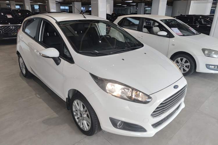 Used Ford Fiesta 2013 Hatchback 1.5L Automatic Fashion Edition