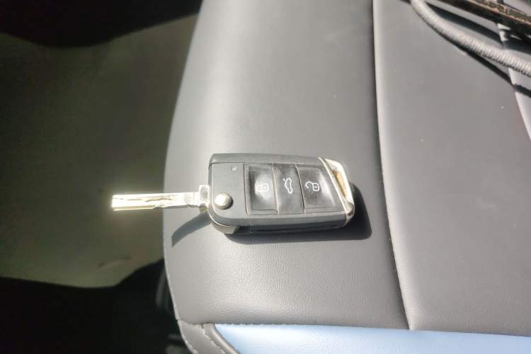 Used Volkswagen Lavida 2024 1.5L Automatic DeYi Edition Vehicle Key