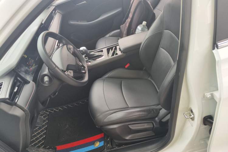 Used Roewe i5 2023 1.5L CVT Luxury Edition Left Front Seat