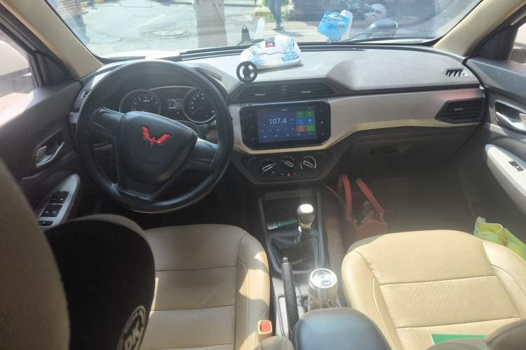 Used Wuling Hongguang 2021 1.5L S Comfort Edition LAR
