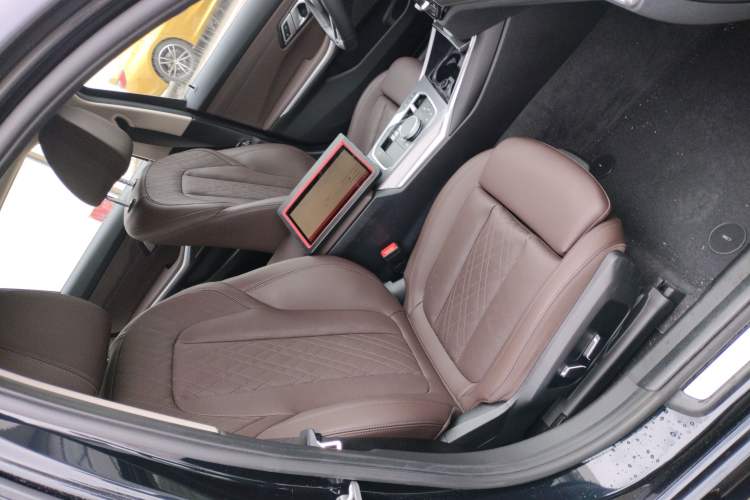 Used BMW 3 Series 2025 330Li M Sport Shadowline Package