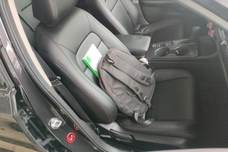 Used Honda Integra 2023 240TURBO CVT Leading Edition Right Front Seat