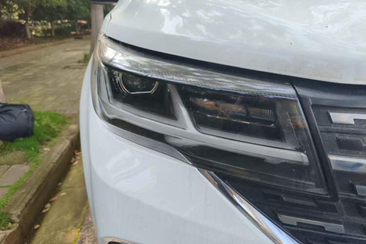 Used FORTHING T5 2018 300T DCT Smart Enjoyment Version
