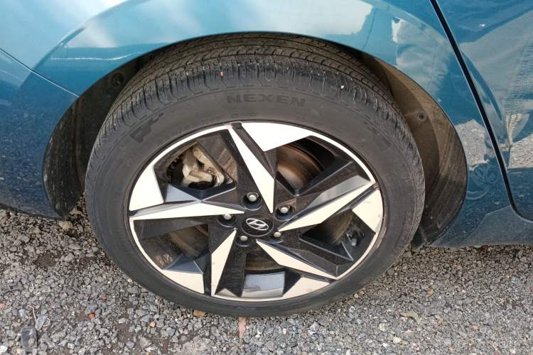 Used Hyundai Elantra 2021 1.5L CVT LUX Prestige Edition Right Rear Wheel Hub