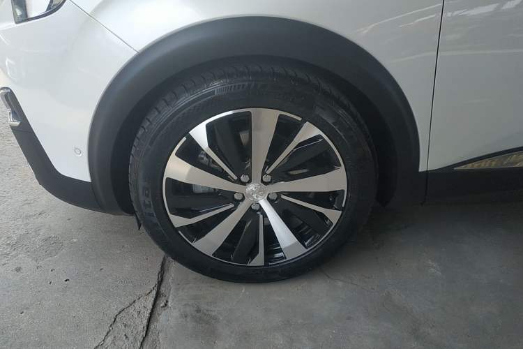 Used Peugeot 5008 2017 380THP 7-Seater Luxury GT Edition
