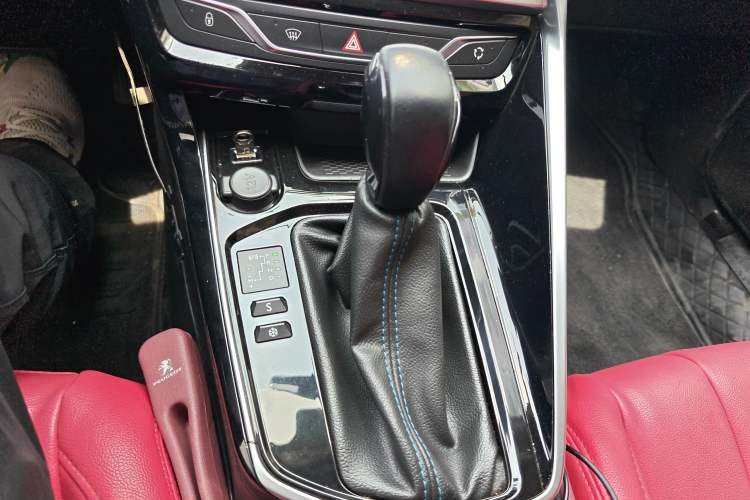 Used Peugeot 308 2019 1.6L Automatic Luxury Version China V Standard