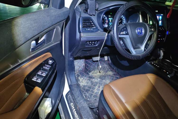 Used CHANGAN CS95 2017 2.0T Two-Wheel Drive Zhituo Edition