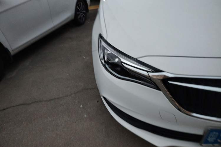 Used Buick GT 2021 Revised Version Flagship 1.5L Automatic Elite Edition Right Front Headlight