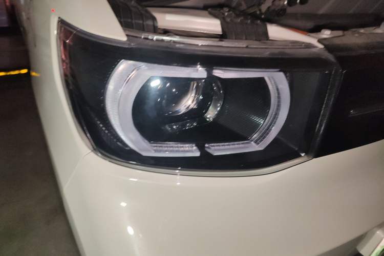 Used Wuling Hongguang MINIEV 2022 Macaron Premium Model – Lithium Iron Phosphate