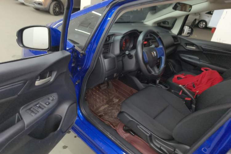 Used Honda Fit 2014 1.5L LX CVT Comfort Model