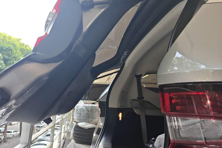 Used Geely Auto Jiajie New Energy 2022 1.5TD PHEV Platinum Luxury Edition
