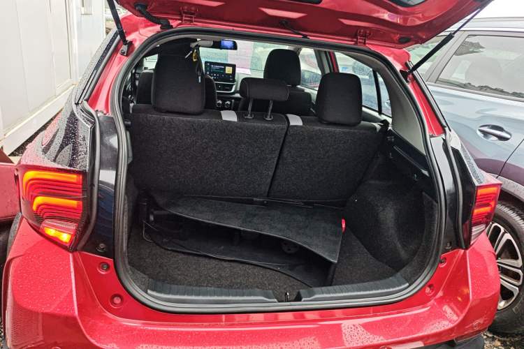 Used Toyota YARiS L Zhi Xuan 2020 X-Trail X 1.5L CVT Leading Edition