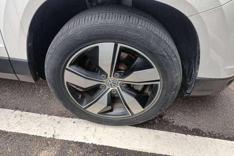 Used Volkswagen Tharu 2019 280TSI Two-Wheel Drive Comfort Edition China V Standard Right Front Wheel Hub