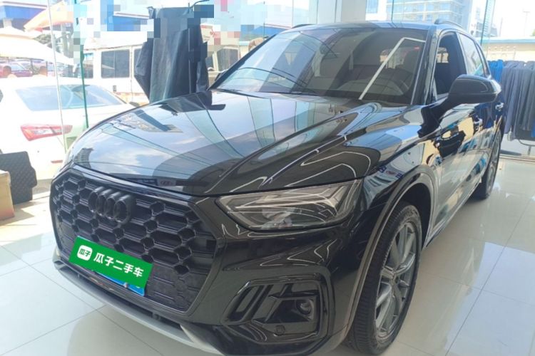 Used Audi Q5L 2023 40T Luxury Dynamic Model Guazi used car, China used car export, Used car for sale, Used cars, Cheapest cars for sale