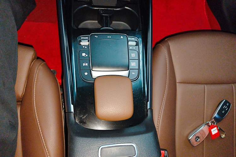 Used Mercedes-Benz GLB 2023 GLB 200 Fashion Model
