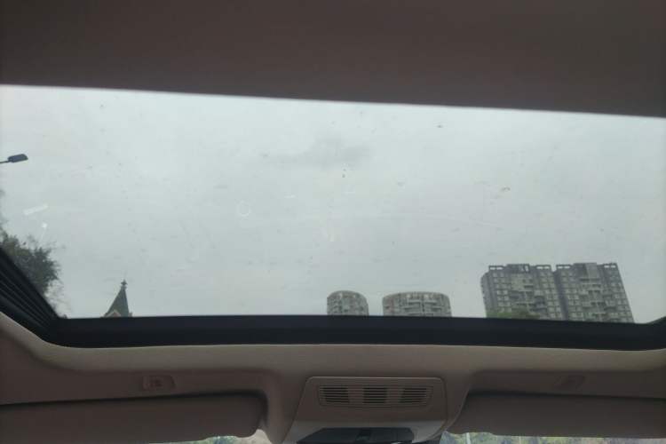 Used BMW 5 Series 2017 520Li Elegant Edition
