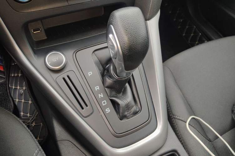 Used Ford Focus 2018 Hatchback Classic 1.6L Automatic Comfort Plus SmartDrive Edition