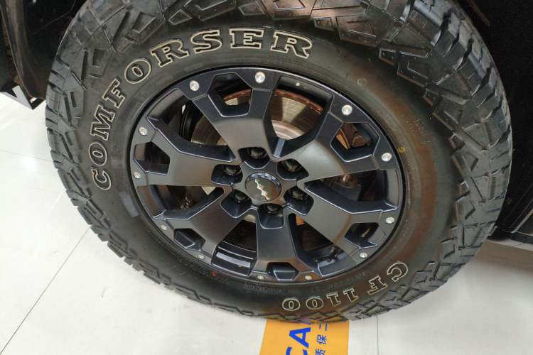 Used Formula Leopard 5 2023 Cloud Ride Flagship Edition
