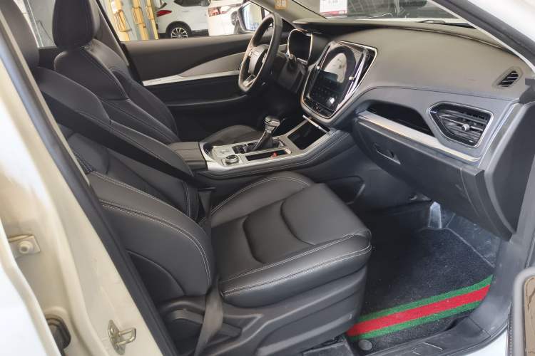 Used JETOUR X70 2020 1.5T DCT Comfort Edition 5-seater