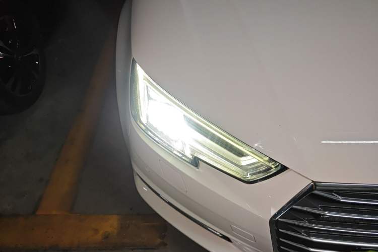 Used Audi A4L 2018 30th Anniversary Edition 40 TFSI Trendy Model
