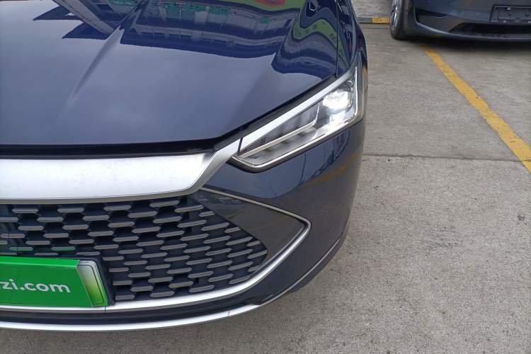 Used BYD Qin PLUS 2023 Champion Edition DM-i 120KM Leading Model
