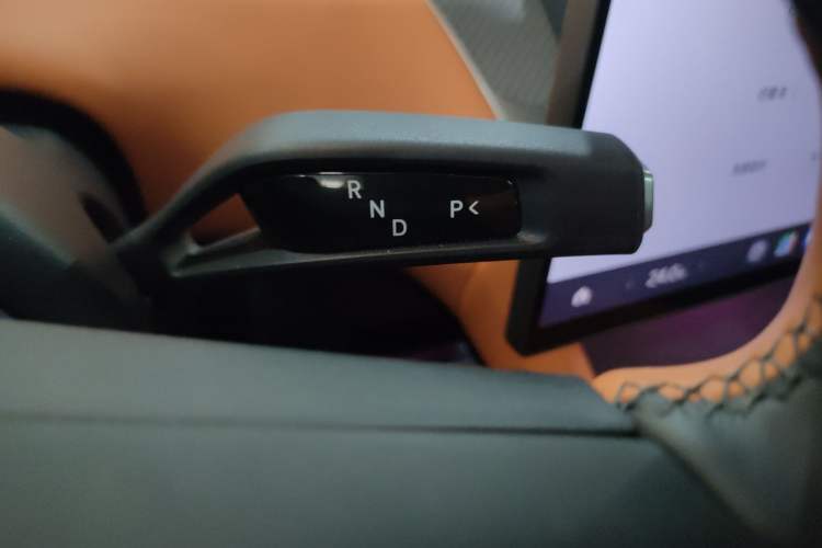 Used Xiaomi Auto YU7 2025 Ultra-Long Range High-Performance All-Wheel-Drive Max Edition
