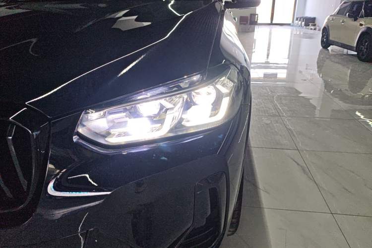 Used BMW X3 2022 Facelift xDrive30i Luxury Edition M Night Edition Package Left Front Headlight