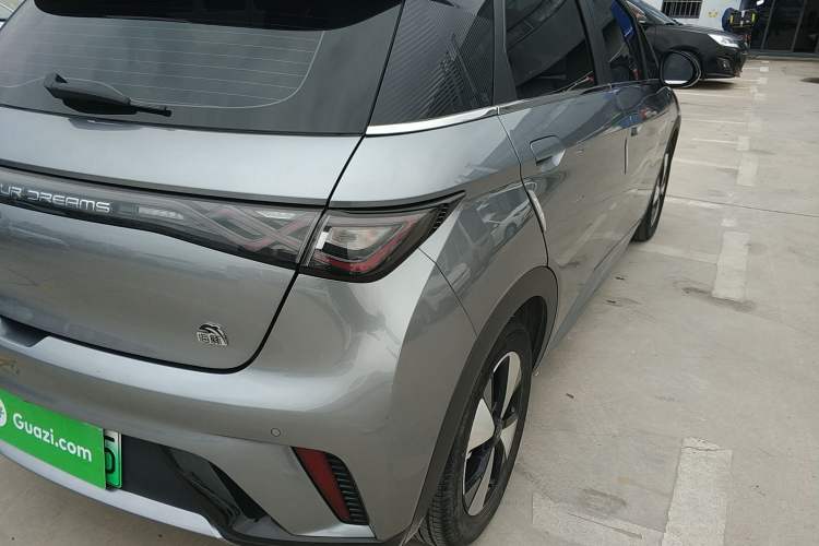 Used BYD Dolphin 2023 420 km Free Version
