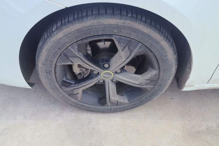 Used Roewe i6 MAX 2020 300TGI Automatic Sporty Cool Edition